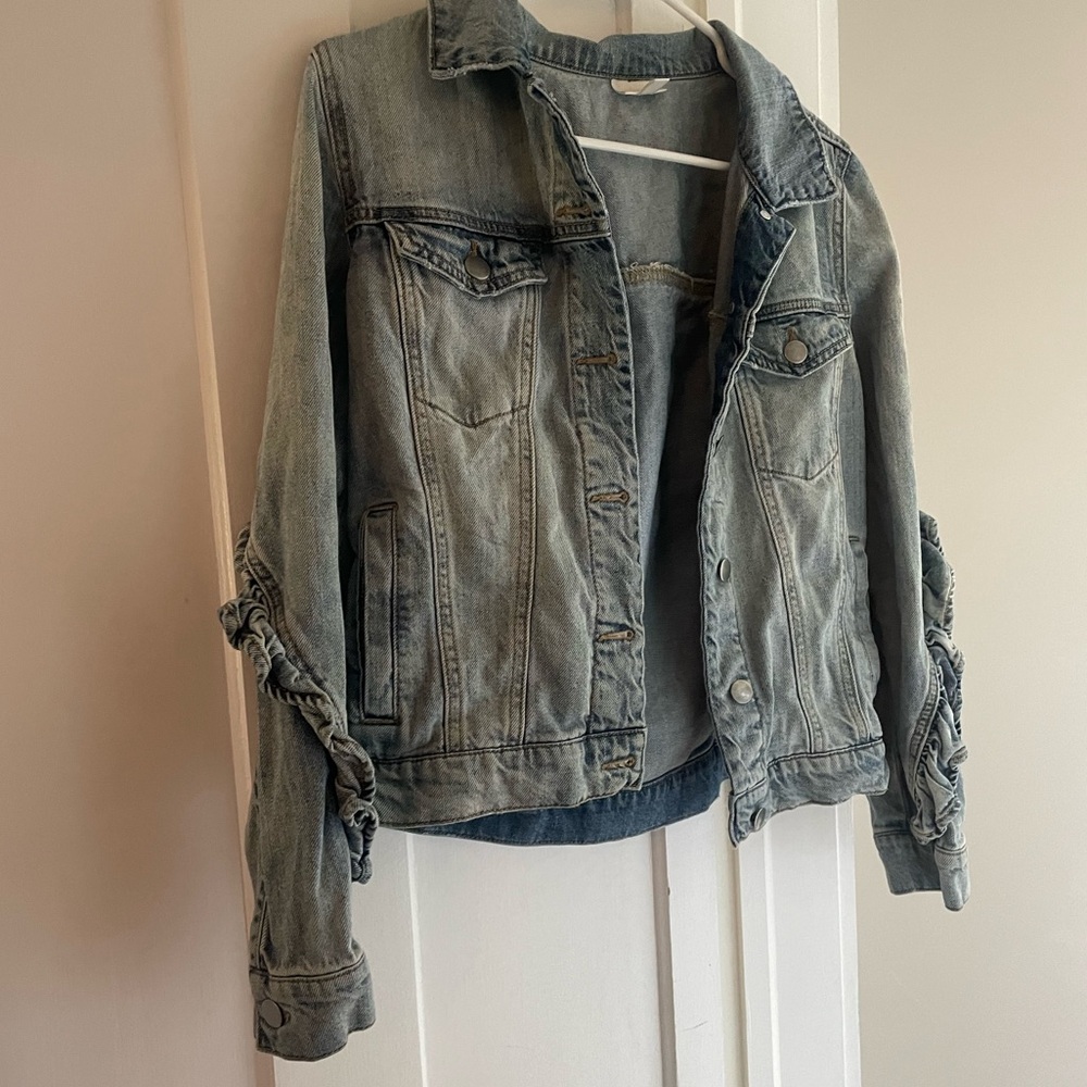 BP Ruffle Jean Jacket - Picture 4 of 7